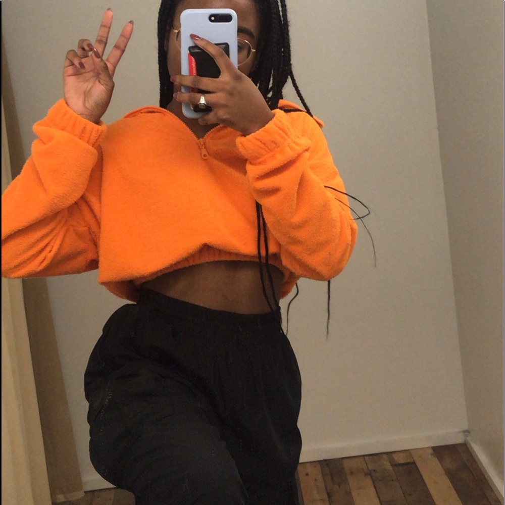 🍊NEON ORANGE CROP HALF ZIP 🍊